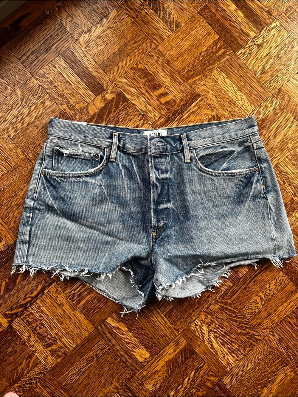 Agolde Raw-Hem Cutoff Jean Shorts in Faded Blue-Grey